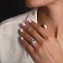 0,70 Karat Pırlanta Baget Yüzük - 