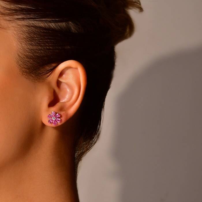 2,90 Karat Pırlanta Pembe Safir Papatya Küpe - 3